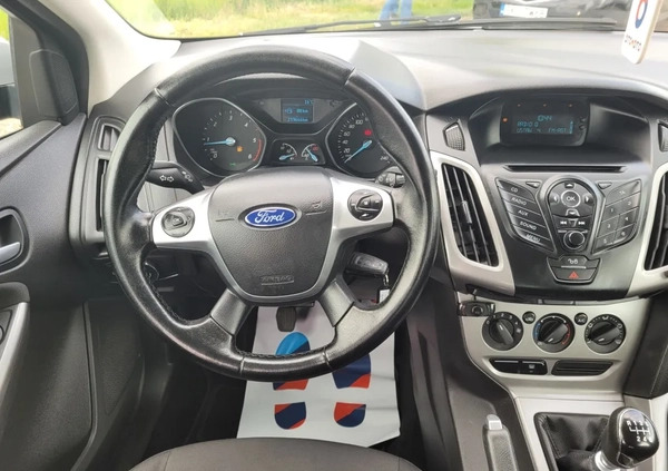 Ford Focus cena 26990 przebieg: 210000, rok produkcji 2015 z Kutno małe 466